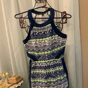 Size M Derek Heart Dress